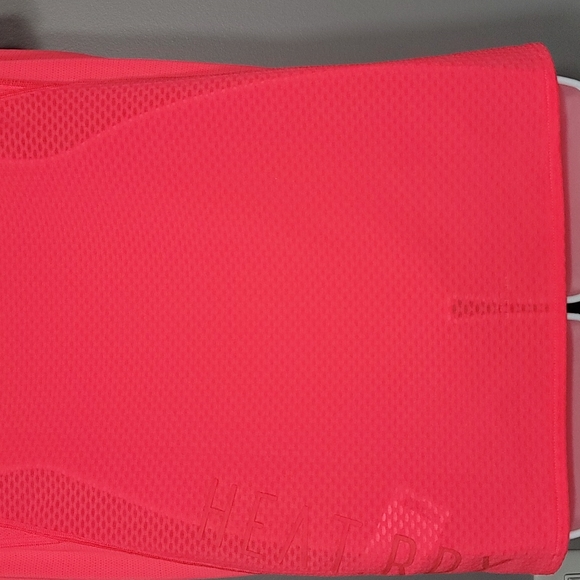 Adidas HEAT.RDY Tee - Women - Signal Pink - L - Picture 7 of 14